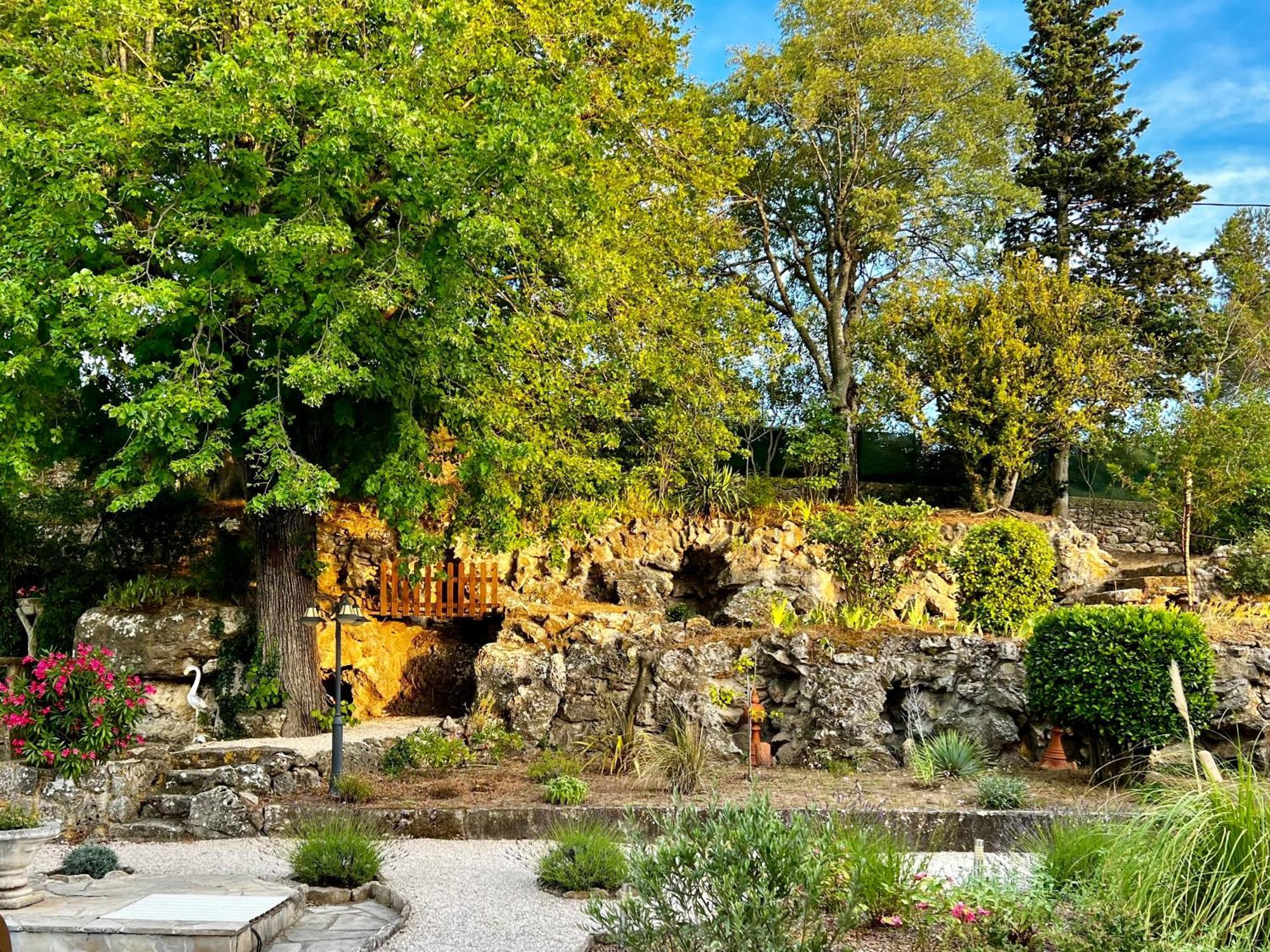Villa Suzanne - Lambesc Centre Dış mekan fotoğraf
