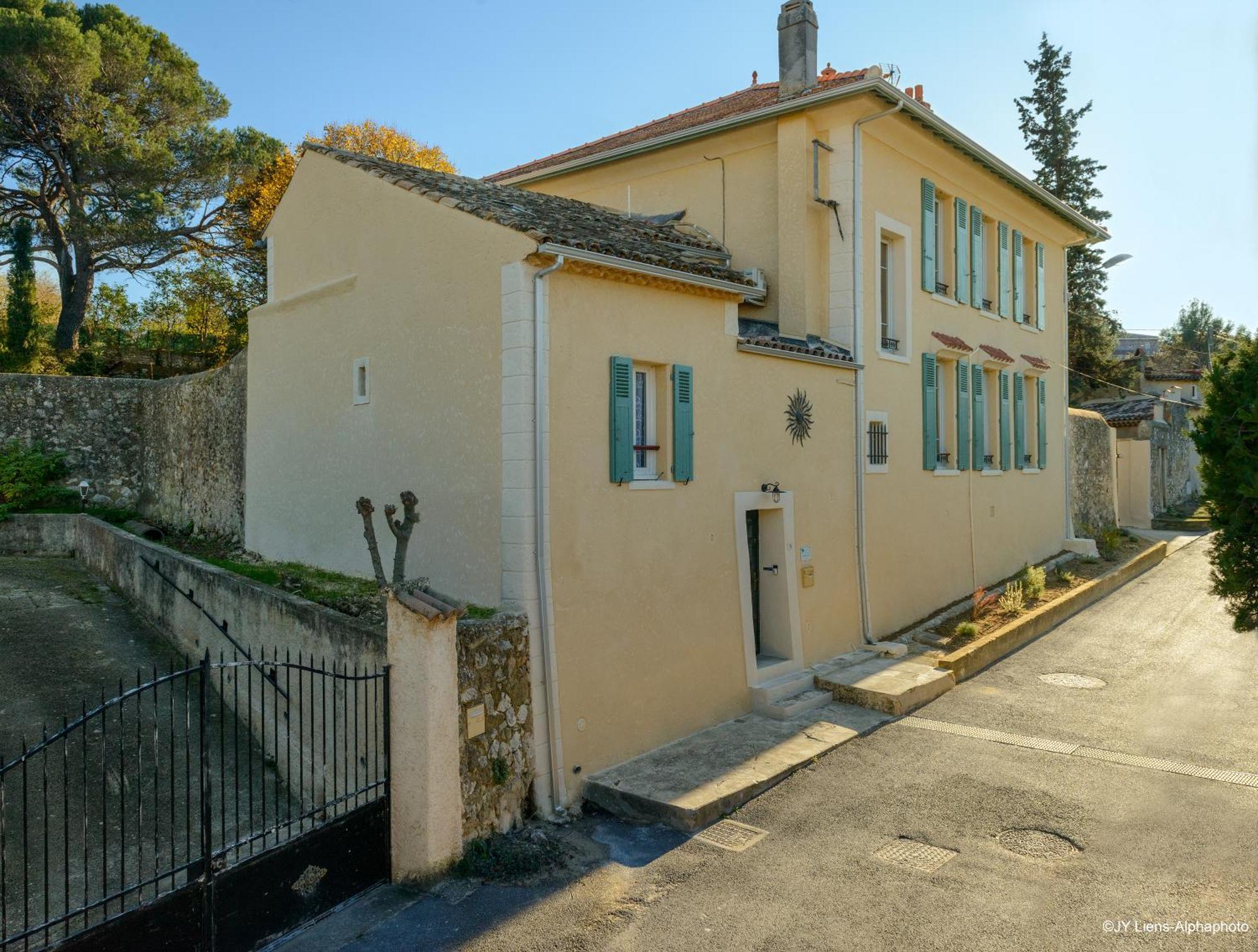 Villa Suzanne - Lambesc Centre Dış mekan fotoğraf